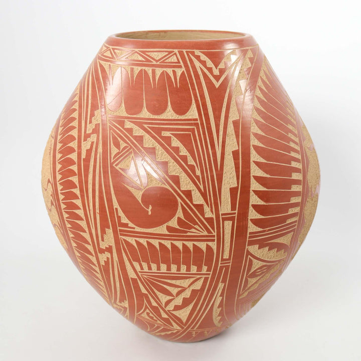 Jemez Sgraffito Pot