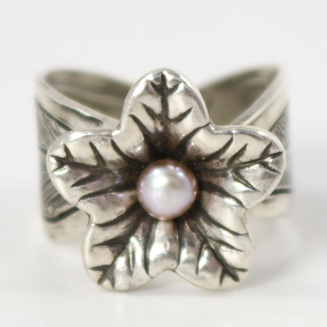 Pearl Flower Ring