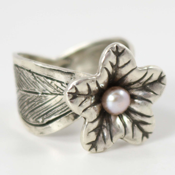 Pearl Flower Ring