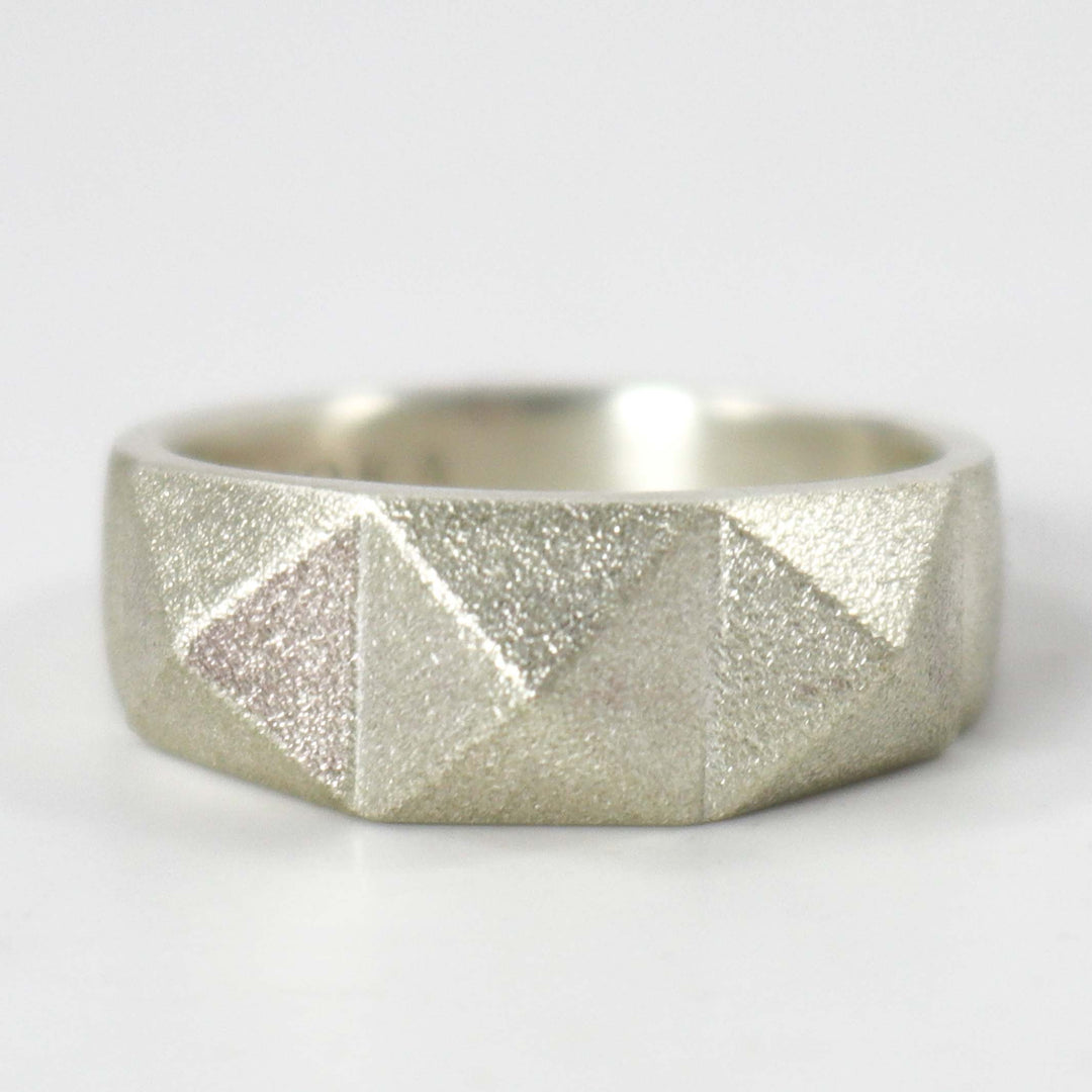 Triple Pyramid Ring